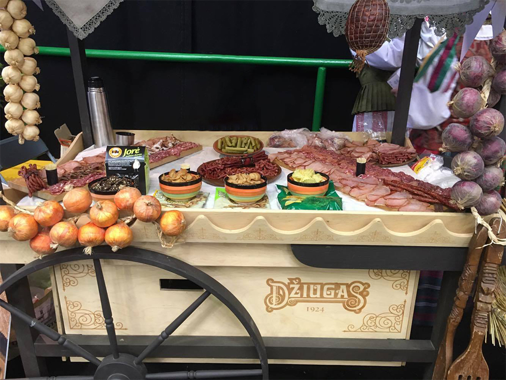 20904596_1561171703922522_1310921428_o